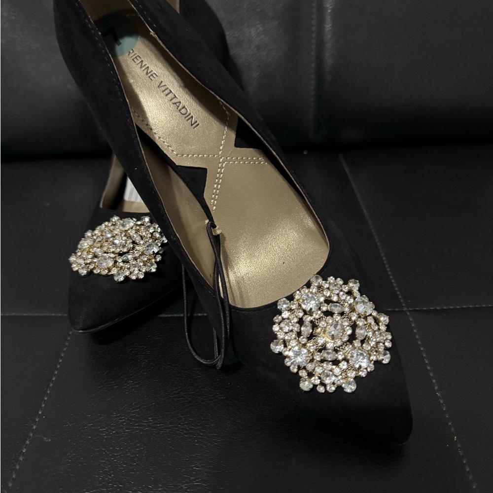 NWOT Adrienne Vittadini Black suede Heels with Crystal Embellishments Glamour